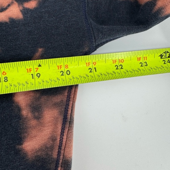Lululemon Bleached Tie-Dyed Funnel Neck Hoodie - Picture 11 of 15